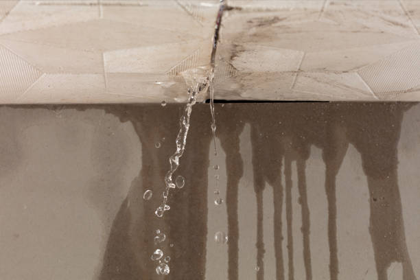 Professional Water Extraction technician working in Madera, CA